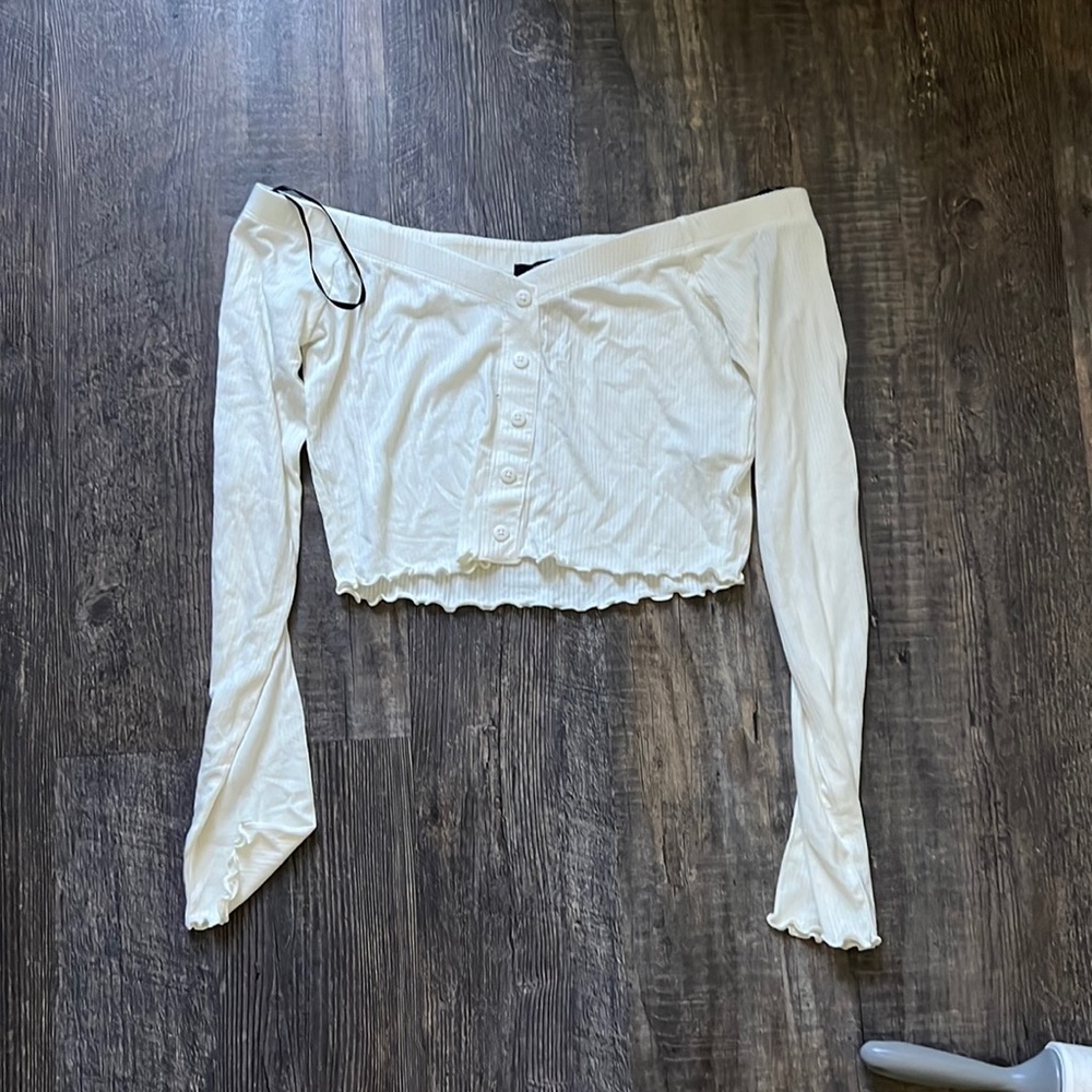 Off the shoulder, long sleeve, buttoned crop top
